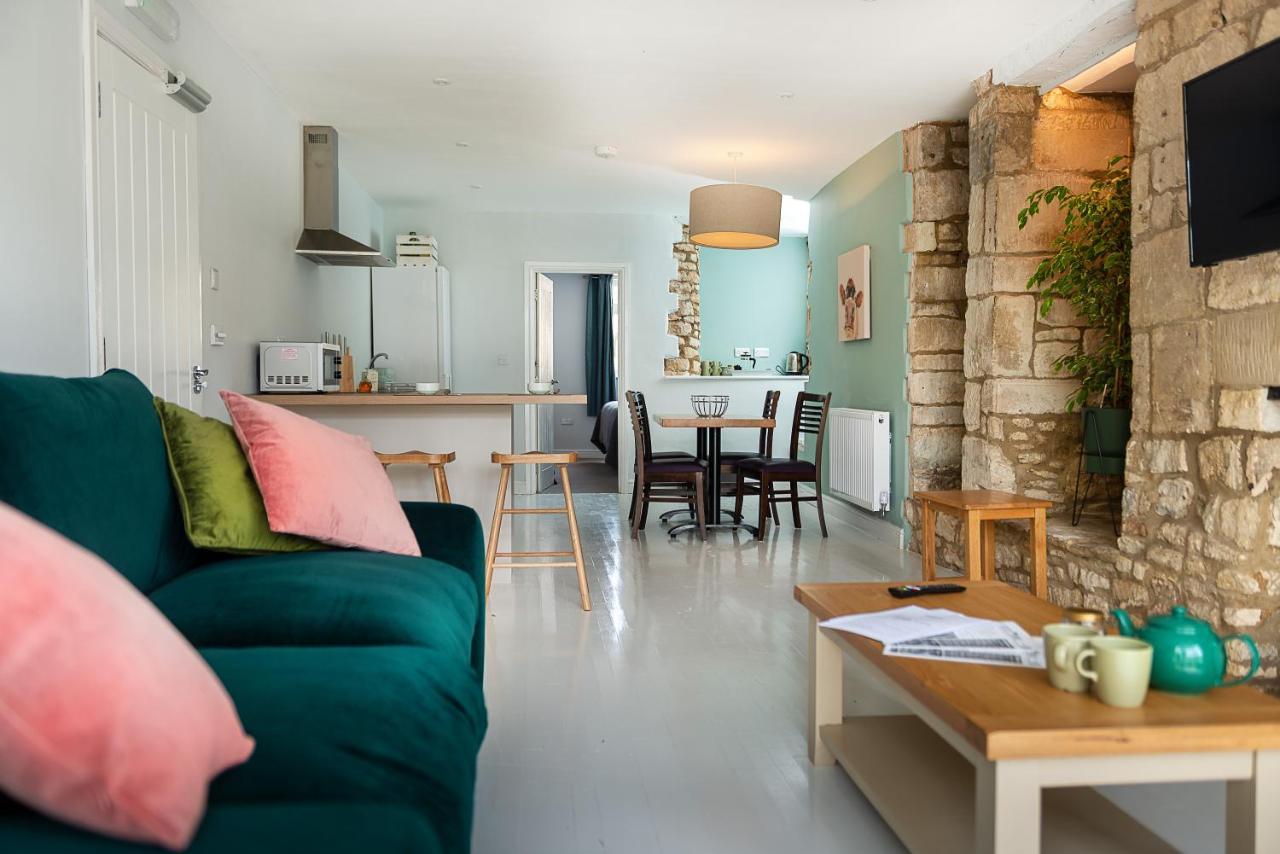 Wild Garlic Rooms Nailsworth Phòng bức ảnh